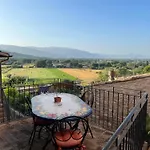 Apartament A With A View-spello